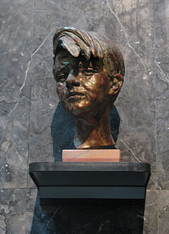 Bronzefigur Sophie Scholl