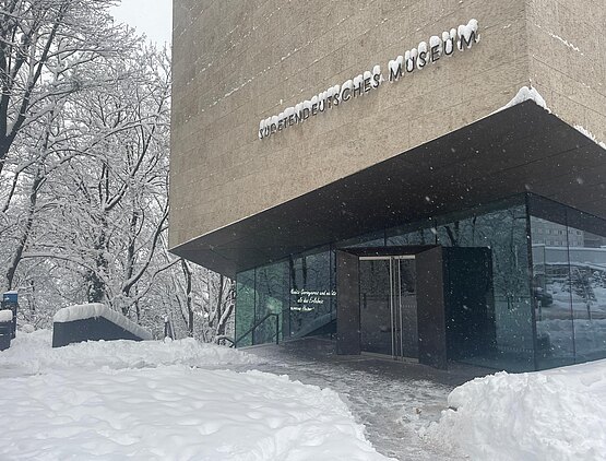 Das Sudetendeutsche Museum im Schnee